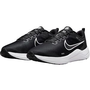 NWT MEN NIKE DOWNSHIFTER 12 BLACK/WHITE SMOKE GREY RUNNING SHOES - 11.5 WIDE 4E